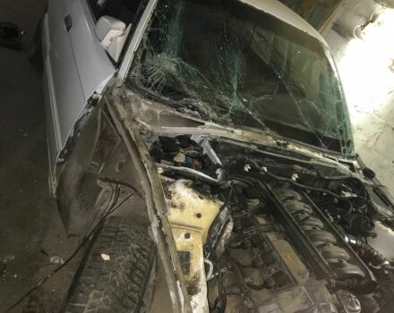 Білий БМВ 5 Серія, об'ємом двигуна 2.5 л та пробігом 300 тис. км за 950 $, фото 2 на Automoto.ua