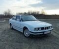Білий БМВ 5 Серія, об'ємом двигуна 2 л та пробігом 350 тис. км за 2600 $, фото 6 на Automoto.ua