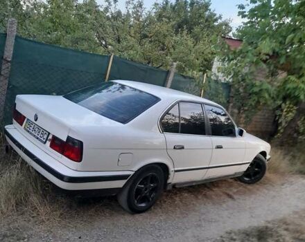 Білий БМВ 5 Серія, об'ємом двигуна 2 л та пробігом 340 тис. км за 3050 $, фото 3 на Automoto.ua