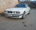 Белый БМВ 5 Серия, объемом двигателя 2 л и пробегом 350 тыс. км за 3300 $, фото 2 на Automoto.ua