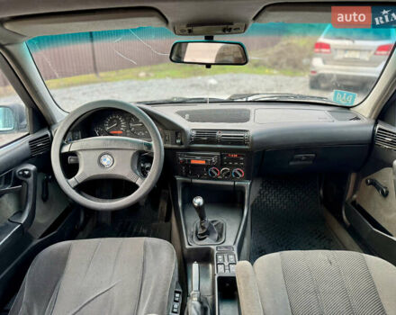 Белый БМВ 5 Серия, объемом двигателя 1.6 л и пробегом 258 тыс. км за 2999 $, фото 16 на Automoto.ua