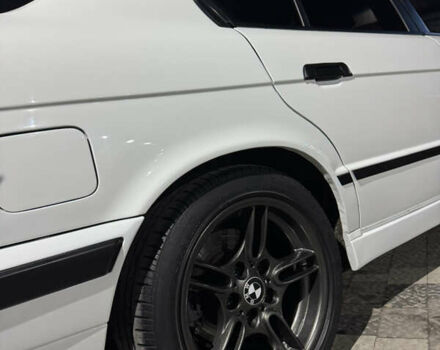 Білий БМВ 5 Серія, об'ємом двигуна 1.99 л та пробігом 320 тис. км за 4999 $, фото 8 на Automoto.ua