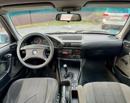 Белый БМВ 5 Серия, объемом двигателя 1.6 л и пробегом 258 тыс. км за 2350 $, фото 15 на Automoto.ua