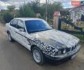 Белый БМВ 5 Серия, объемом двигателя 1.8 л и пробегом 250 тыс. км за 1700 $, фото 1 на Automoto.ua