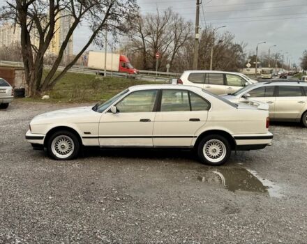 Белый БМВ 5 Серия, объемом двигателя 1.6 л и пробегом 258 тыс. км за 2350 $, фото 10 на Automoto.ua