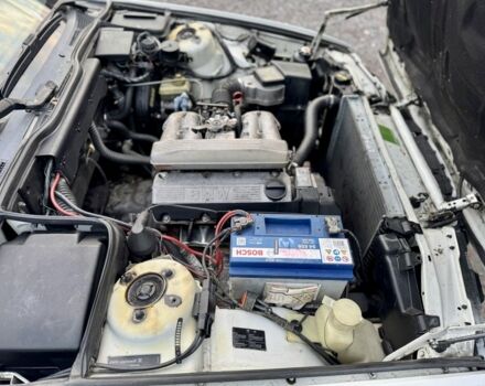 Белый БМВ 5 Серия, объемом двигателя 1.6 л и пробегом 258 тыс. км за 2350 $, фото 20 на Automoto.ua