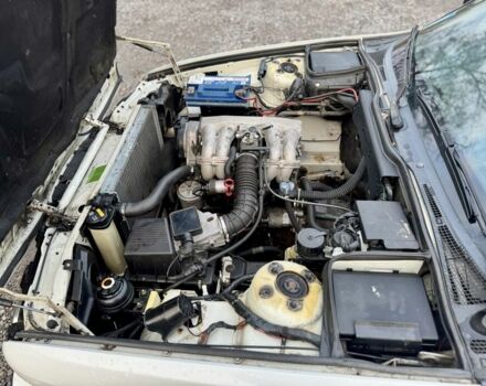 Белый БМВ 5 Серия, объемом двигателя 1.6 л и пробегом 258 тыс. км за 2350 $, фото 18 на Automoto.ua