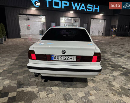 Білий БМВ 5 Серія, об'ємом двигуна 1.99 л та пробігом 320 тис. км за 4999 $, фото 6 на Automoto.ua