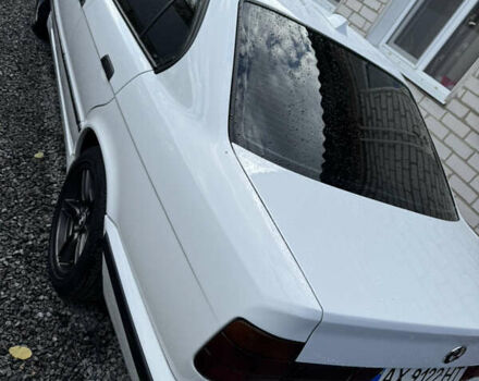 Білий БМВ 5 Серія, об'ємом двигуна 1.99 л та пробігом 320 тис. км за 4999 $, фото 15 на Automoto.ua