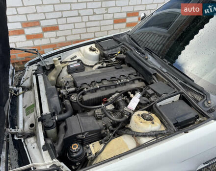 Білий БМВ 5 Серія, об'ємом двигуна 1.99 л та пробігом 320 тис. км за 4999 $, фото 24 на Automoto.ua