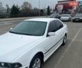 Белый БМВ 5 Серия, объемом двигателя 1.99 л и пробегом 420 тыс. км за 2700 $, фото 1 на Automoto.ua