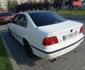 Белый БМВ 5 Серия, объемом двигателя 2.79 л и пробегом 400 тыс. км за 3000 $, фото 5 на Automoto.ua