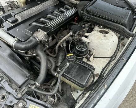 Білий БМВ 5 Серія, об'ємом двигуна 2.5 л та пробігом 300 тис. км за 2900 $, фото 7 на Automoto.ua