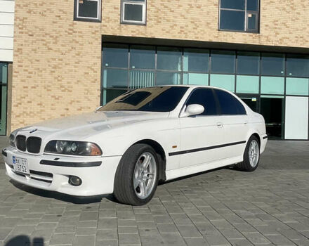 Белый БМВ 5 Серия, объемом двигателя 2.8 л и пробегом 256 тыс. км за 7500 $, фото 3 на Automoto.ua