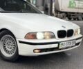 Білий БМВ 5 Серія, об'ємом двигуна 2.5 л та пробігом 350 тис. км за 3000 $, фото 3 на Automoto.ua