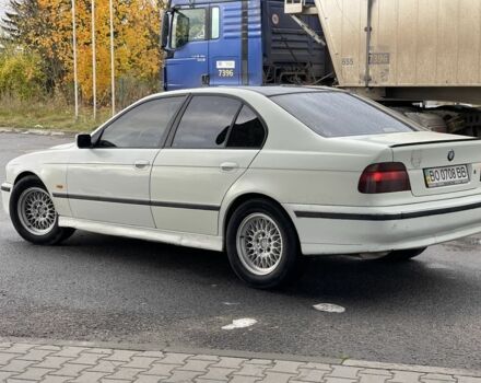 Білий БМВ 5 Серія, об'ємом двигуна 2.5 л та пробігом 350 тис. км за 3000 $, фото 5 на Automoto.ua