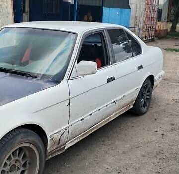 Білий БМВ 5 Серія, об'ємом двигуна 2 л та пробігом 535 тис. км за 1600 $, фото 3 на Automoto.ua