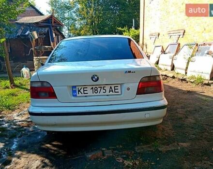 Белый БМВ 5 Серия, объемом двигателя 2 л и пробегом 777 тыс. км за 4200 $, фото 2 на Automoto.ua