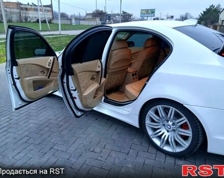 Білий БМВ 5 Серія, об'ємом двигуна 3 л та пробігом 290 тис. км за 8500 $, фото 11 на Automoto.ua