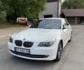 Белый БМВ 5 Серия, объемом двигателя 3 л и пробегом 340 тыс. км за 8500 $, фото 1 на Automoto.ua