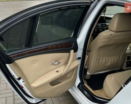 Белый БМВ 5 Серия, объемом двигателя 2.5 л и пробегом 320 тыс. км за 6850 $, фото 19 на Automoto.ua