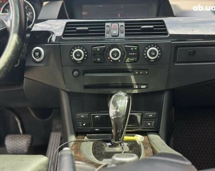 Білий БМВ 5 Серія, об'ємом двигуна 3 л та пробігом 257 тис. км за 9800 $, фото 13 на Automoto.ua