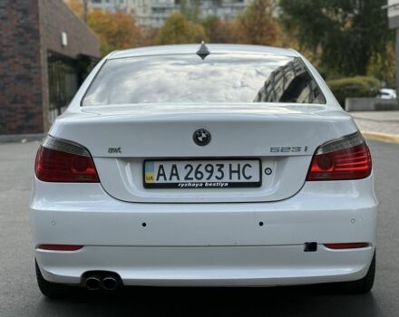 Белый БМВ 5 Серия, объемом двигателя 2.5 л и пробегом 220 тыс. км за 7000 $, фото 4 на Automoto.ua