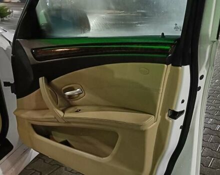 Белый БМВ 5 Серия, объемом двигателя 2.5 л и пробегом 320 тыс. км за 6850 $, фото 11 на Automoto.ua