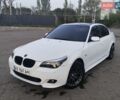 Белый БМВ 5 Серия, объемом двигателя 3 л и пробегом 265 тыс. км за 8500 $, фото 1 на Automoto.ua