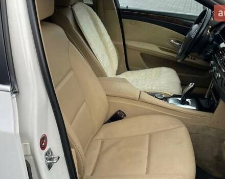 Белый БМВ 5 Серия, объемом двигателя 2.5 л и пробегом 320 тыс. км за 6850 $, фото 16 на Automoto.ua