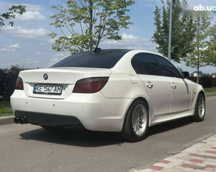 Білий БМВ 5 Серія, об'ємом двигуна 3 л та пробігом 257 тис. км за 9800 $, фото 6 на Automoto.ua