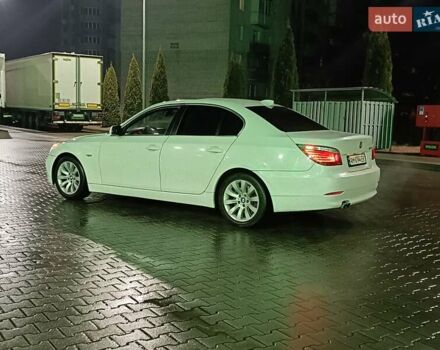 Белый БМВ 5 Серия, объемом двигателя 2.5 л и пробегом 320 тыс. км за 6850 $, фото 1 на Automoto.ua