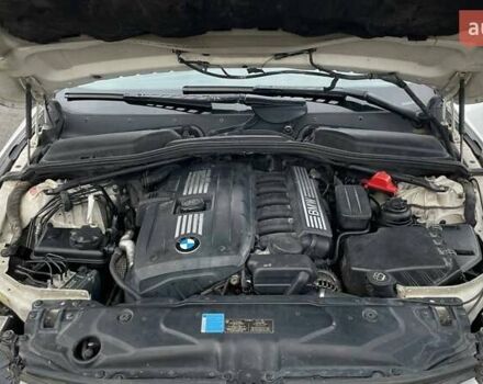 Белый БМВ 5 Серия, объемом двигателя 2.5 л и пробегом 320 тыс. км за 6850 $, фото 18 на Automoto.ua