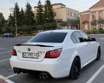 Белый БМВ 5 Серия, объемом двигателя 3 л и пробегом 290 тыс. км за 10500 $, фото 7 на Automoto.ua