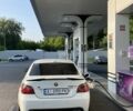 Белый БМВ 5 Серия, объемом двигателя 3 л и пробегом 290 тыс. км за 10500 $, фото 15 на Automoto.ua