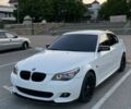 Белый БМВ 5 Серия, объемом двигателя 3 л и пробегом 290 тыс. км за 10500 $, фото 4 на Automoto.ua