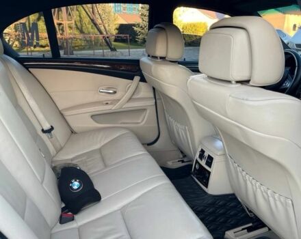 Белый БМВ 5 Серия, объемом двигателя 3 л и пробегом 290 тыс. км за 10500 $, фото 23 на Automoto.ua