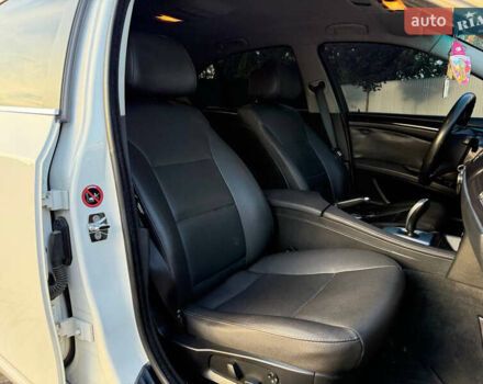 Белый БМВ 5 Серия, объемом двигателя 2 л и пробегом 276 тыс. км за 9850 $, фото 28 на Automoto.ua