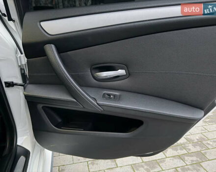 Белый БМВ 5 Серия, объемом двигателя 3 л и пробегом 333 тыс. км за 18500 $, фото 34 на Automoto.ua