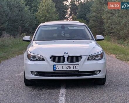 Білий БМВ 5 Серія, об'ємом двигуна 3 л та пробігом 54 тис. км за 14700 $, фото 17 на Automoto.ua