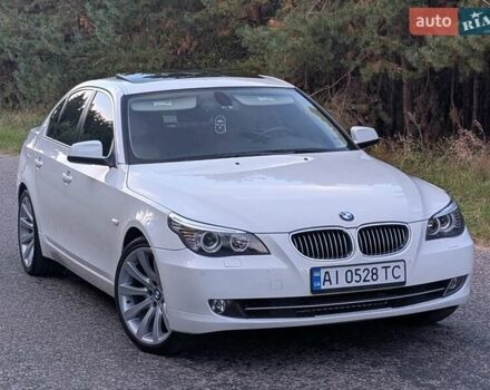 Білий БМВ 5 Серія, об'ємом двигуна 3 л та пробігом 54 тис. км за 14700 $, фото 1 на Automoto.ua