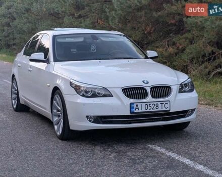 Білий БМВ 5 Серія, об'ємом двигуна 3 л та пробігом 54 тис. км за 14700 $, фото 22 на Automoto.ua