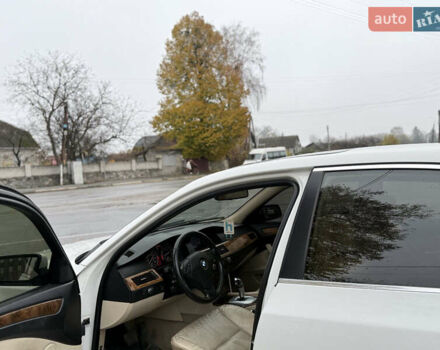 Белый БМВ 5 Серия, объемом двигателя 3 л и пробегом 200 тыс. км за 6500 $, фото 13 на Automoto.ua