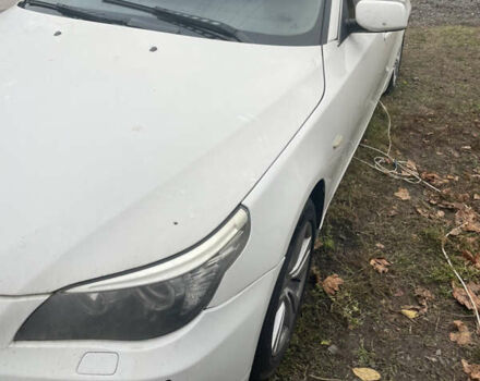 Білий БМВ 5 Серія, об'ємом двигуна 3 л та пробігом 298 тис. км за 7500 $, фото 1 на Automoto.ua