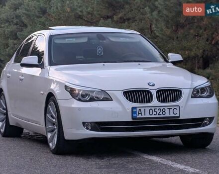 Білий БМВ 5 Серія, об'ємом двигуна 3 л та пробігом 54 тис. км за 14700 $, фото 18 на Automoto.ua