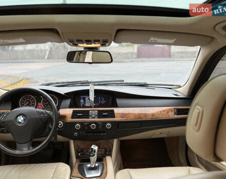 Белый БМВ 5 Серия, объемом двигателя 3 л и пробегом 200 тыс. км за 6500 $, фото 10 на Automoto.ua