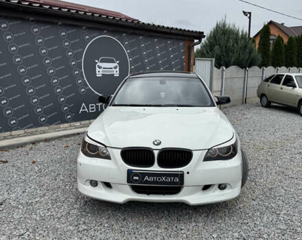 Білий БМВ 5 Серія, об'ємом двигуна 3 л та пробігом 220 тис. км за 8500 $, фото 1 на Automoto.ua