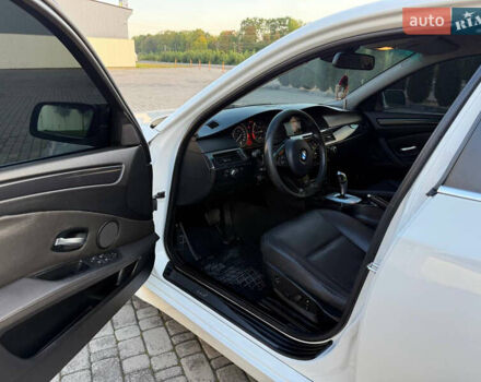 Белый БМВ 5 Серия, объемом двигателя 2 л и пробегом 276 тыс. км за 9850 $, фото 14 на Automoto.ua