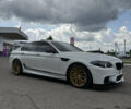 Белый БМВ 5 Серия, объемом двигателя 3.5 л и пробегом 149 тыс. км за 19900 $, фото 2 на Automoto.ua