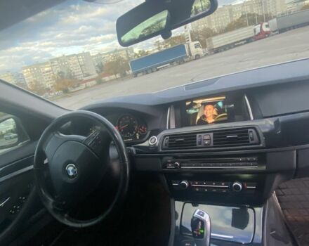 БМВ 5 Серия 2010 в Запорожье на Automoto.ua Белый БМВ 5 Серия, объемом двигателя 3 л и пробегом 210 тыс. км за 17500 $, фото 12 на Automoto.ua